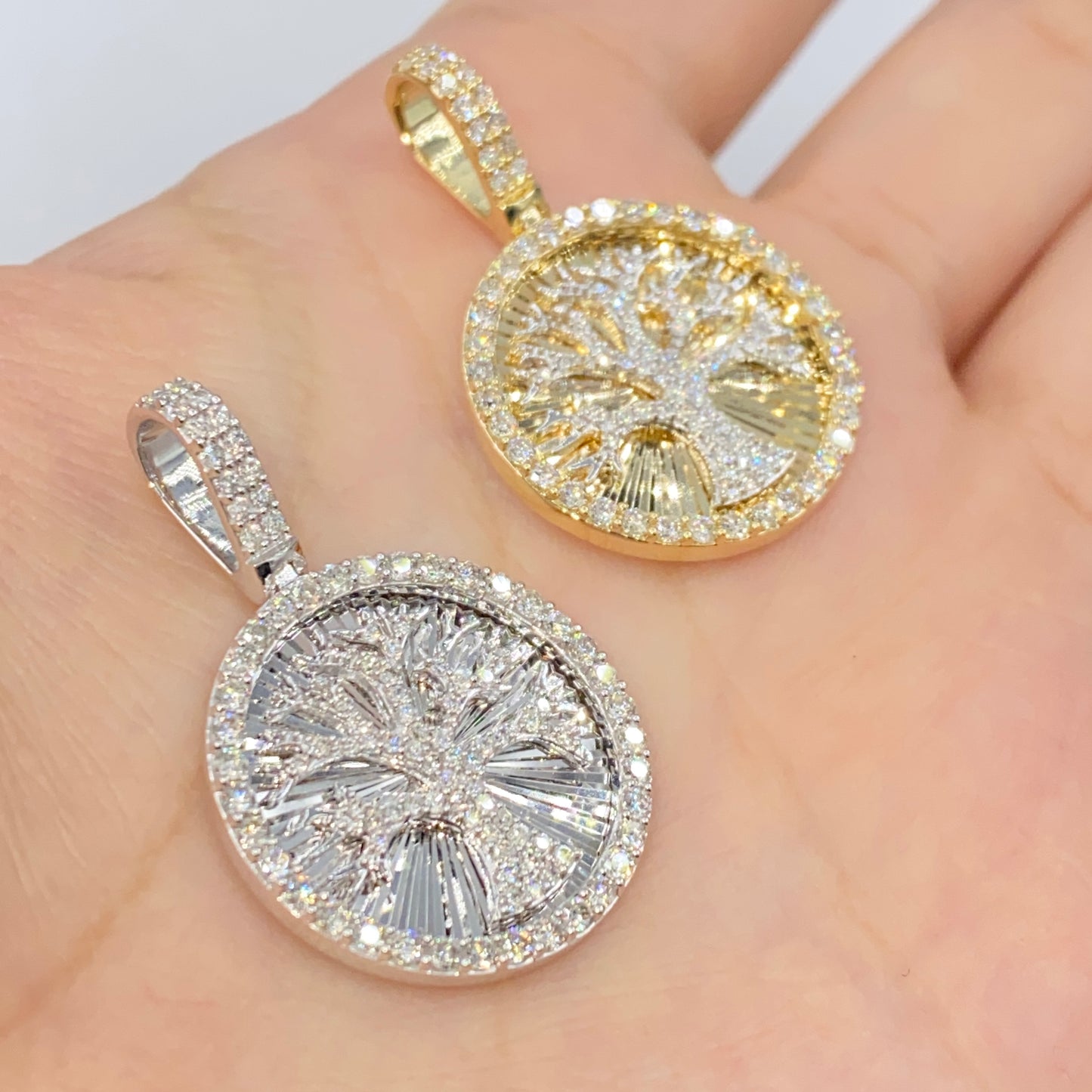 14K Tree of Life Shine Diamond Pendant