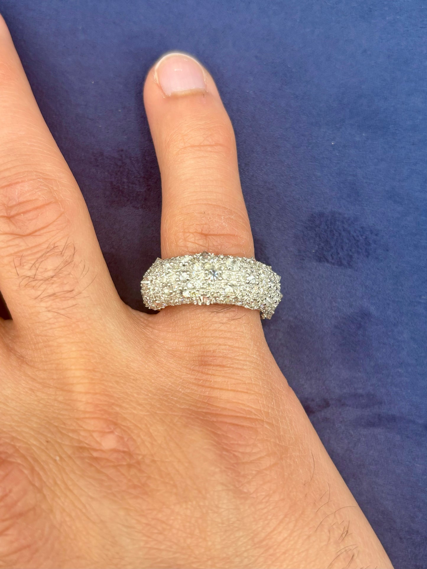 14k Mosaic Upside-Down Diamond Ring