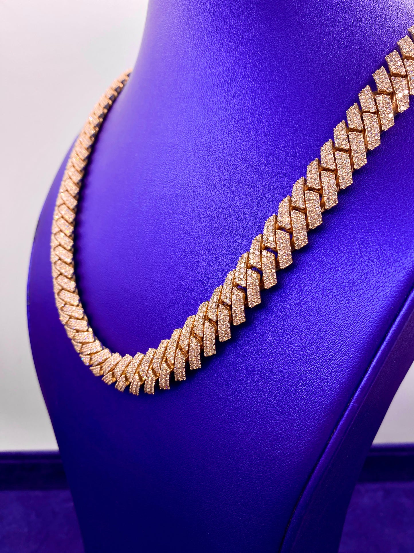 10k 13.5mm Diamond Cuban Chain 22”