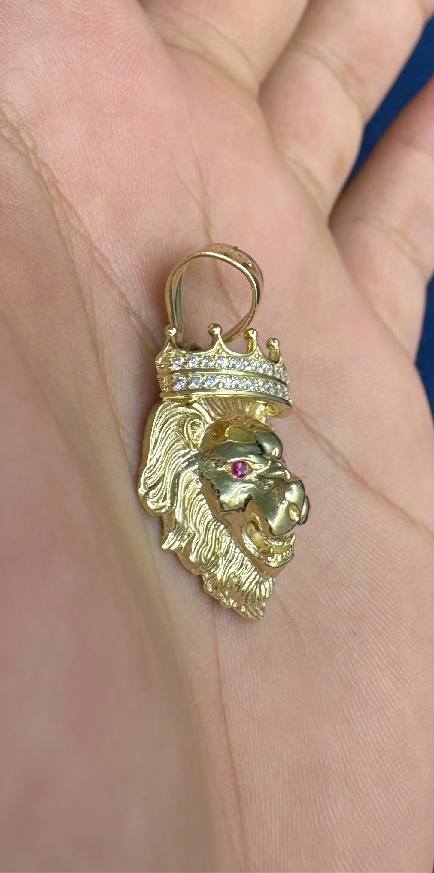 10k Gold Lion Head Pendant