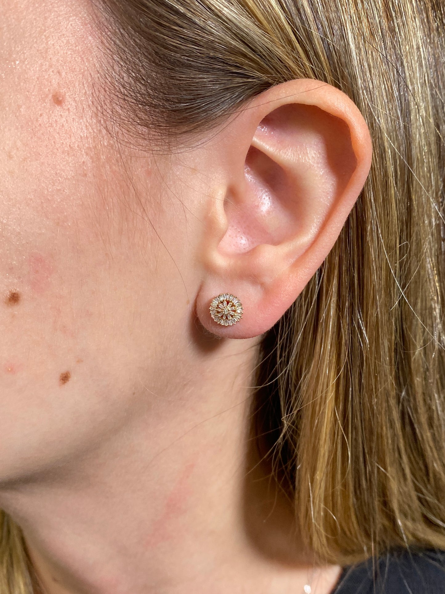 10k Baguette Firework Earring