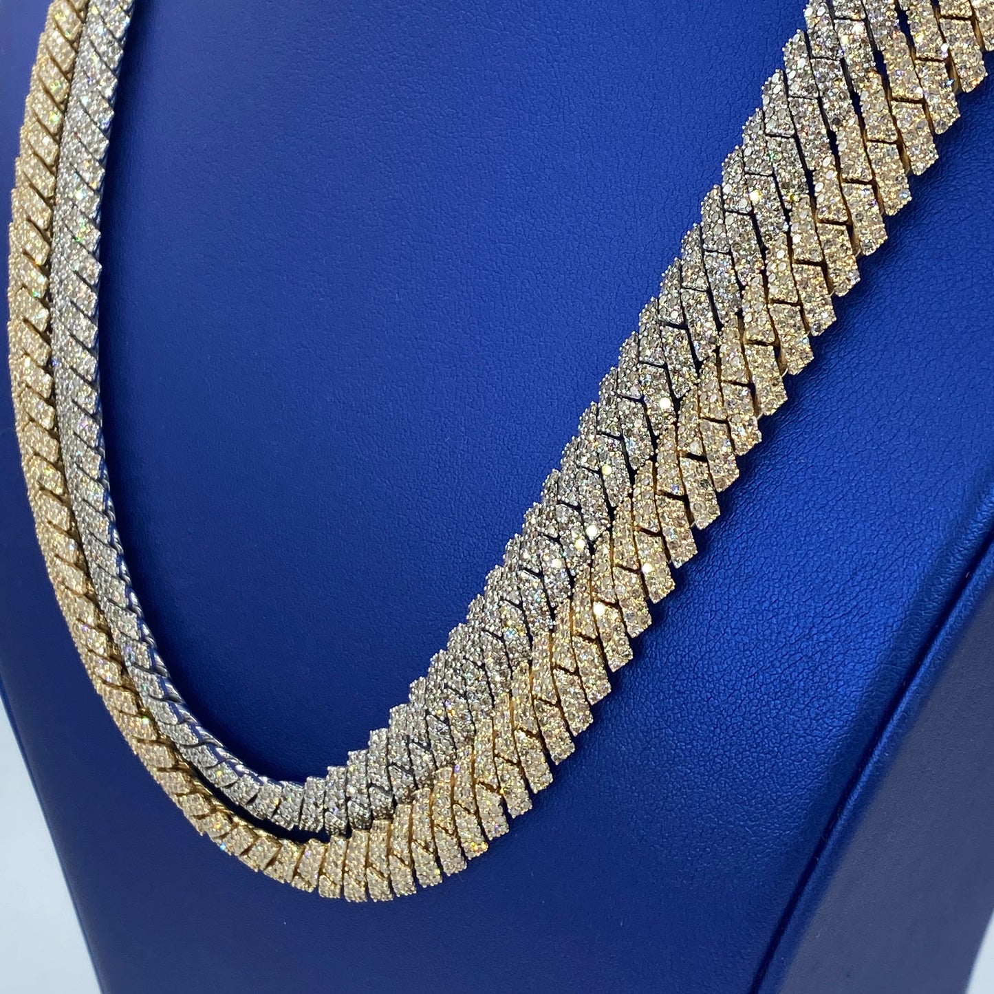 10K 10.5MM Cuban Link Diamond Chain 22"