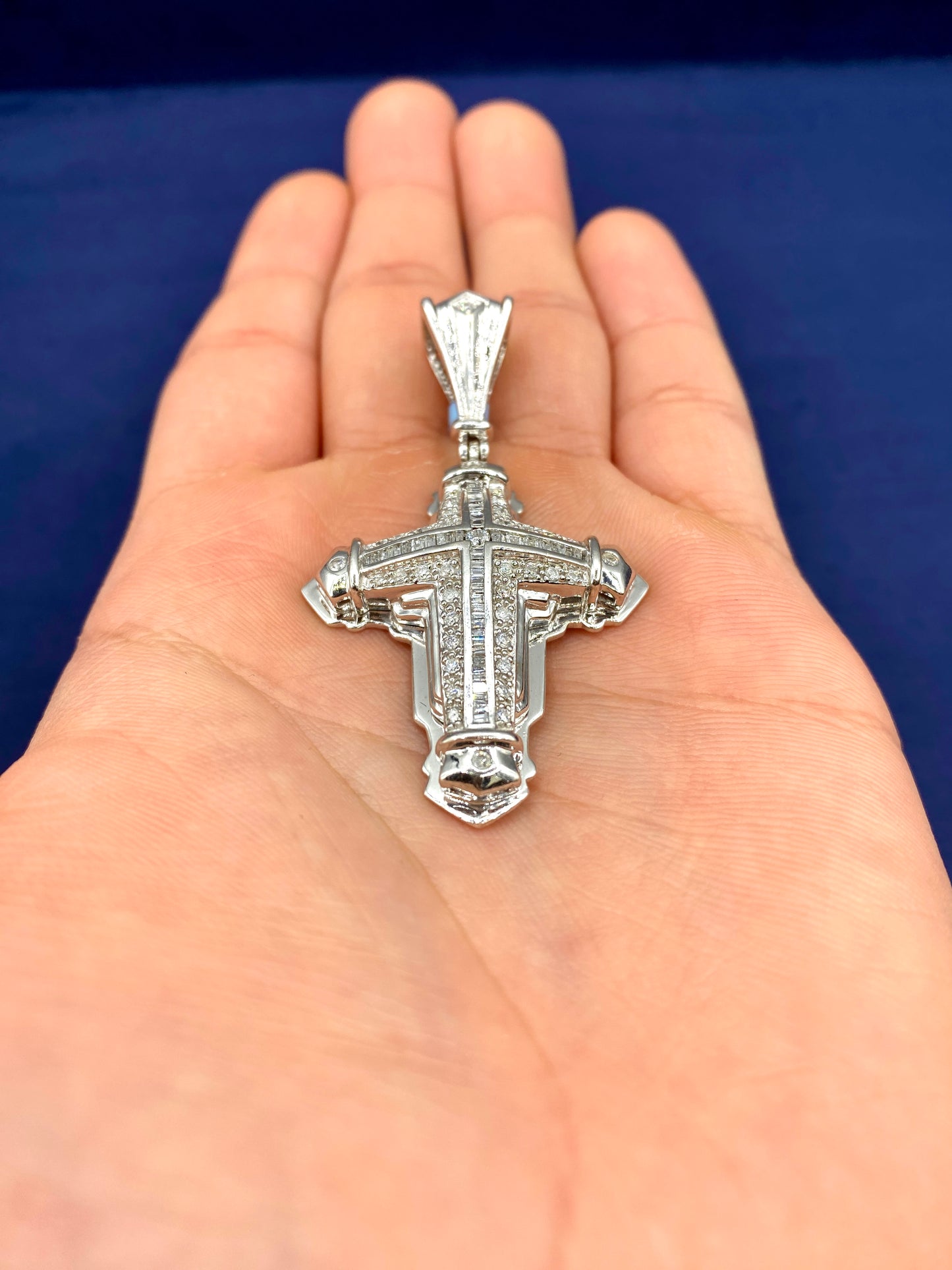 14k White Gold Bubble Cross