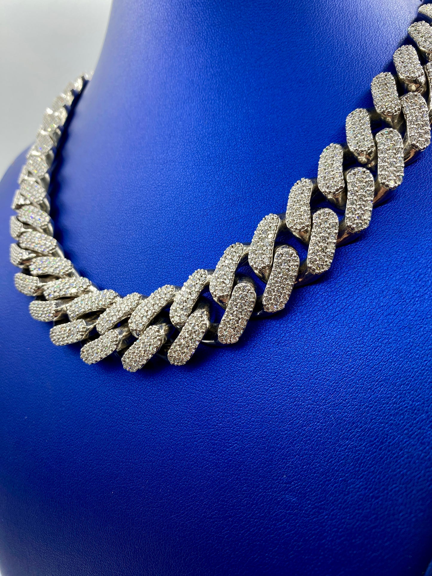 14k White Gold Jumbo Diamond Cuban Chain 20mm