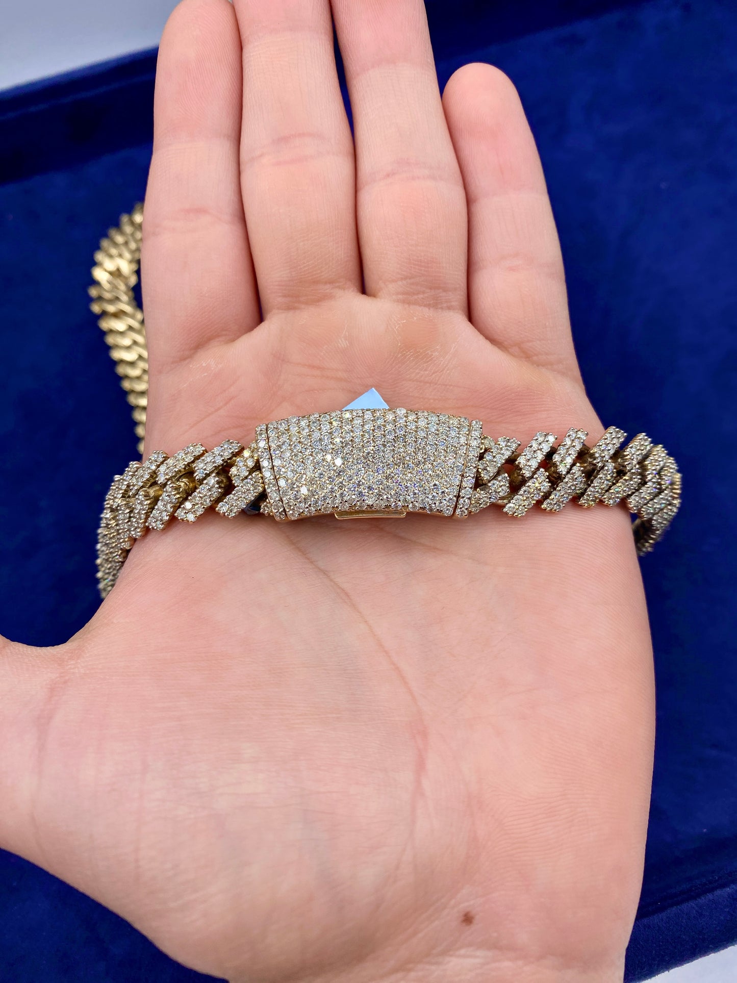 14k 13.5mm Gold Cuban Chain 22.5”