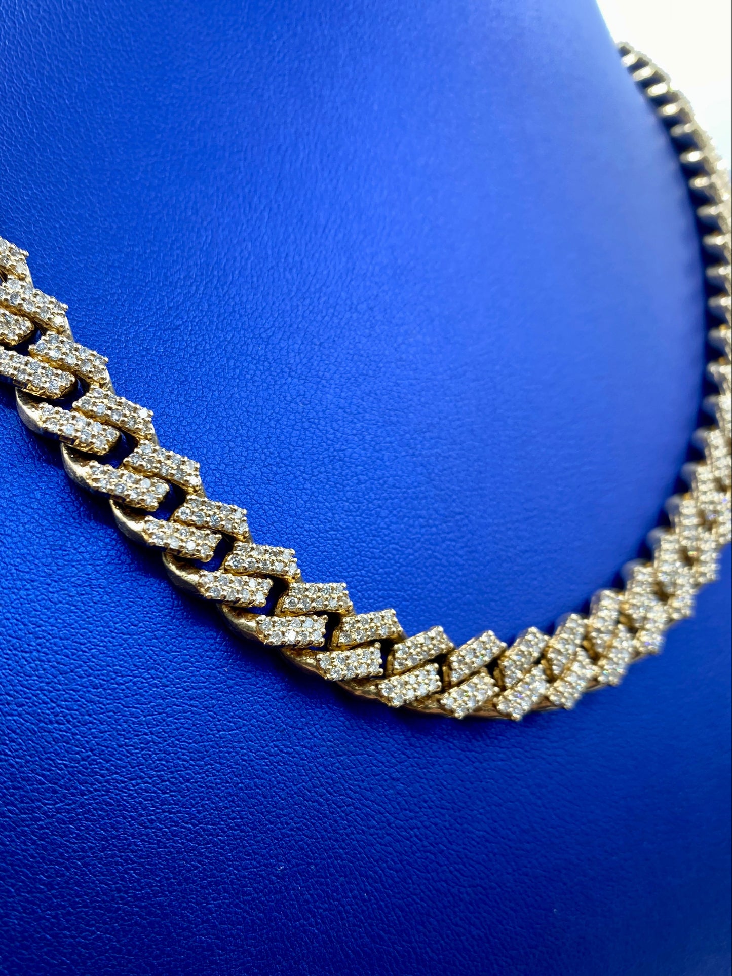 14k Jumbo Diamond Cuban Chain 10mm