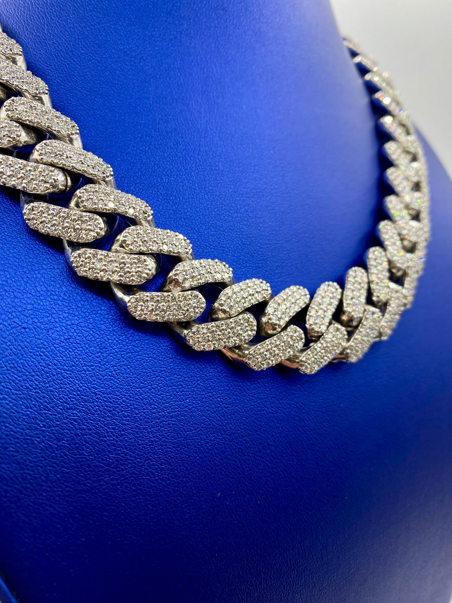 14k White Gold Jumbo Diamond Cuban Chain 20mm