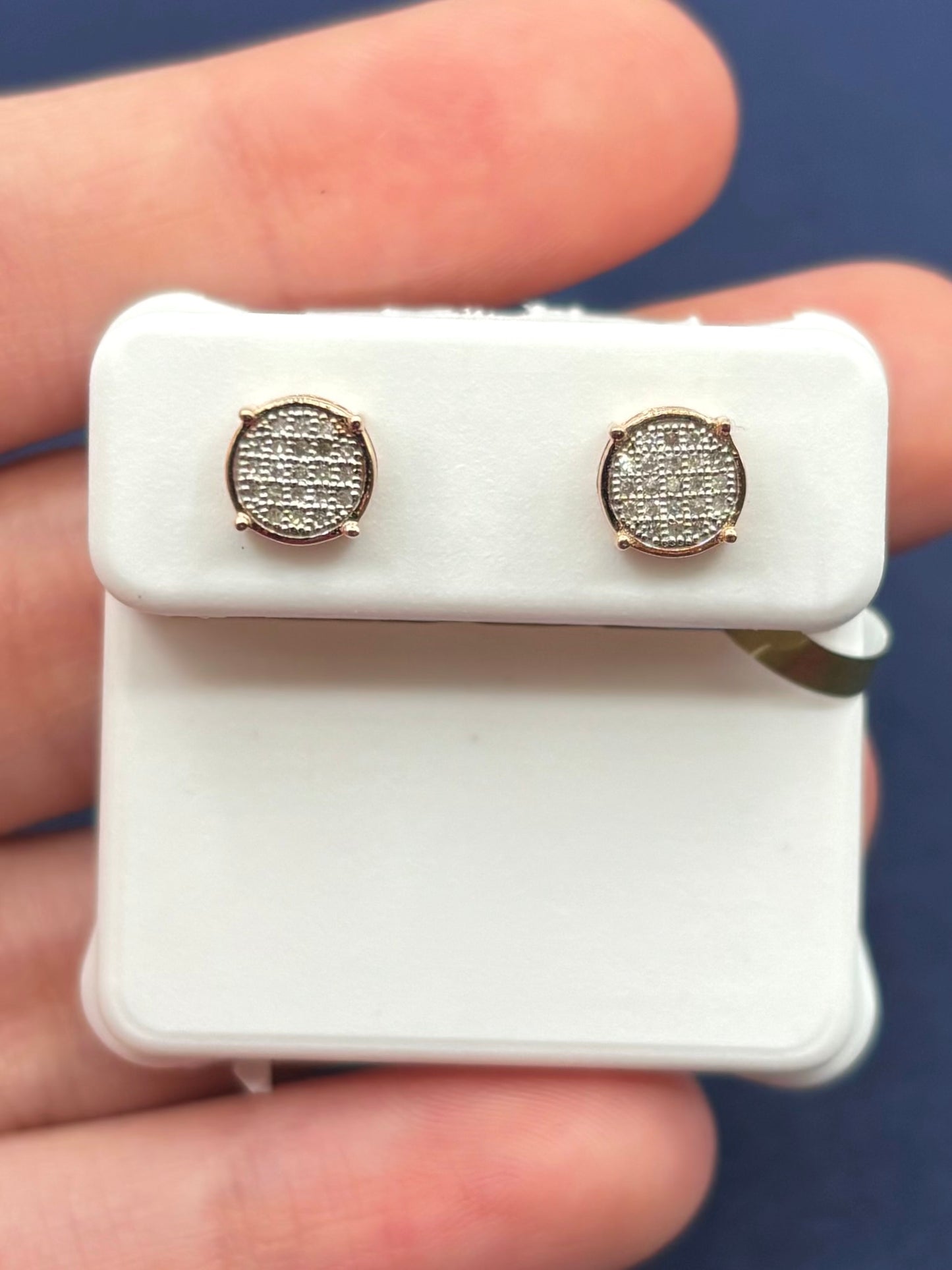 10K Circle L Cookie Earrings