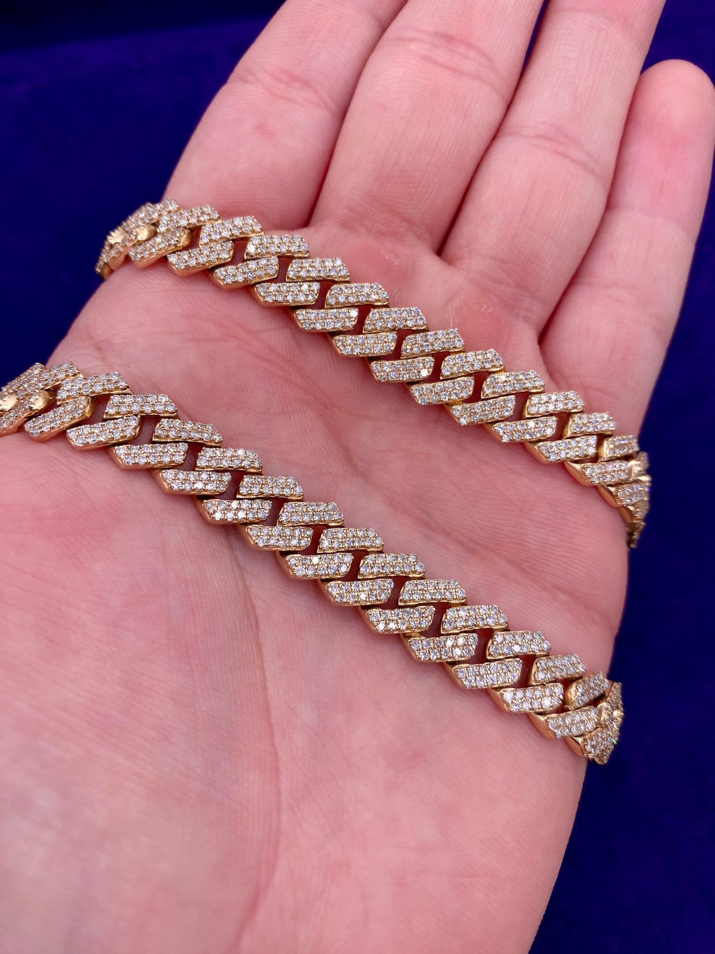 10k 10mm Diamond Cuban Chain 18”