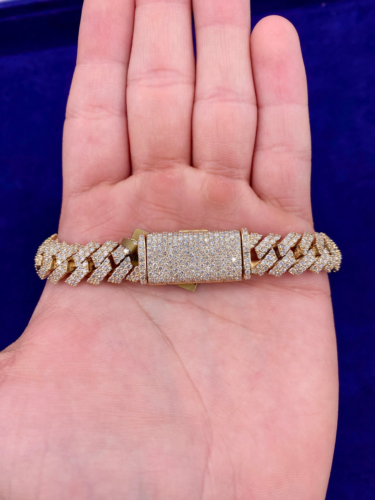 10k 12mm Diamond Cuban Chain 22”