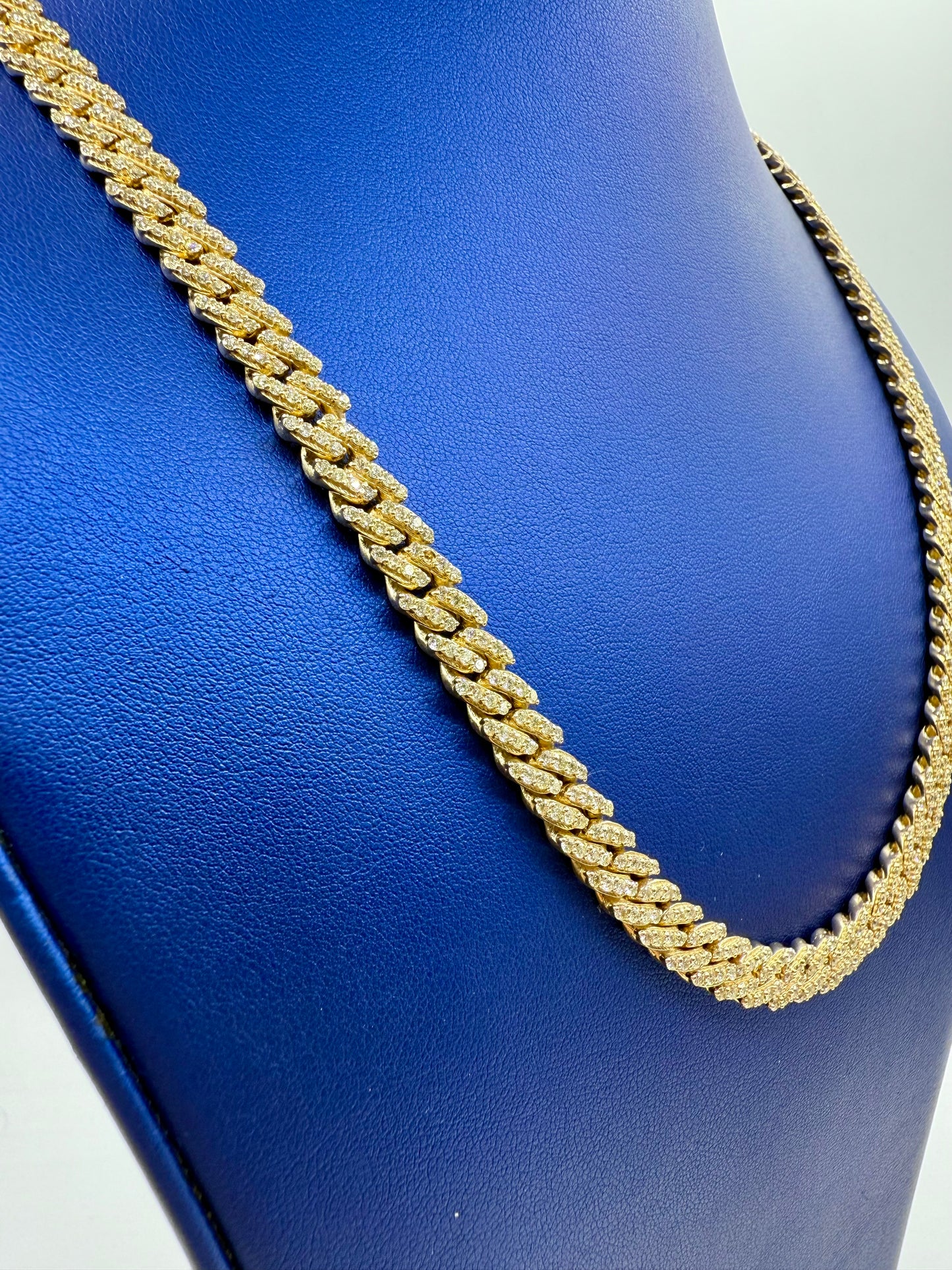 14K 7.8M DIAMOND CUBAN LINK CHAIN