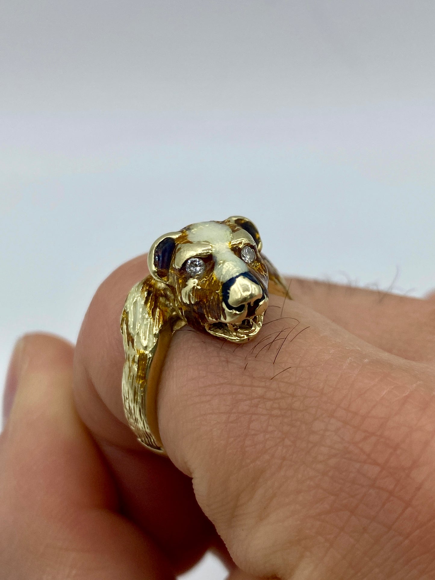 10k Bear Ring Band