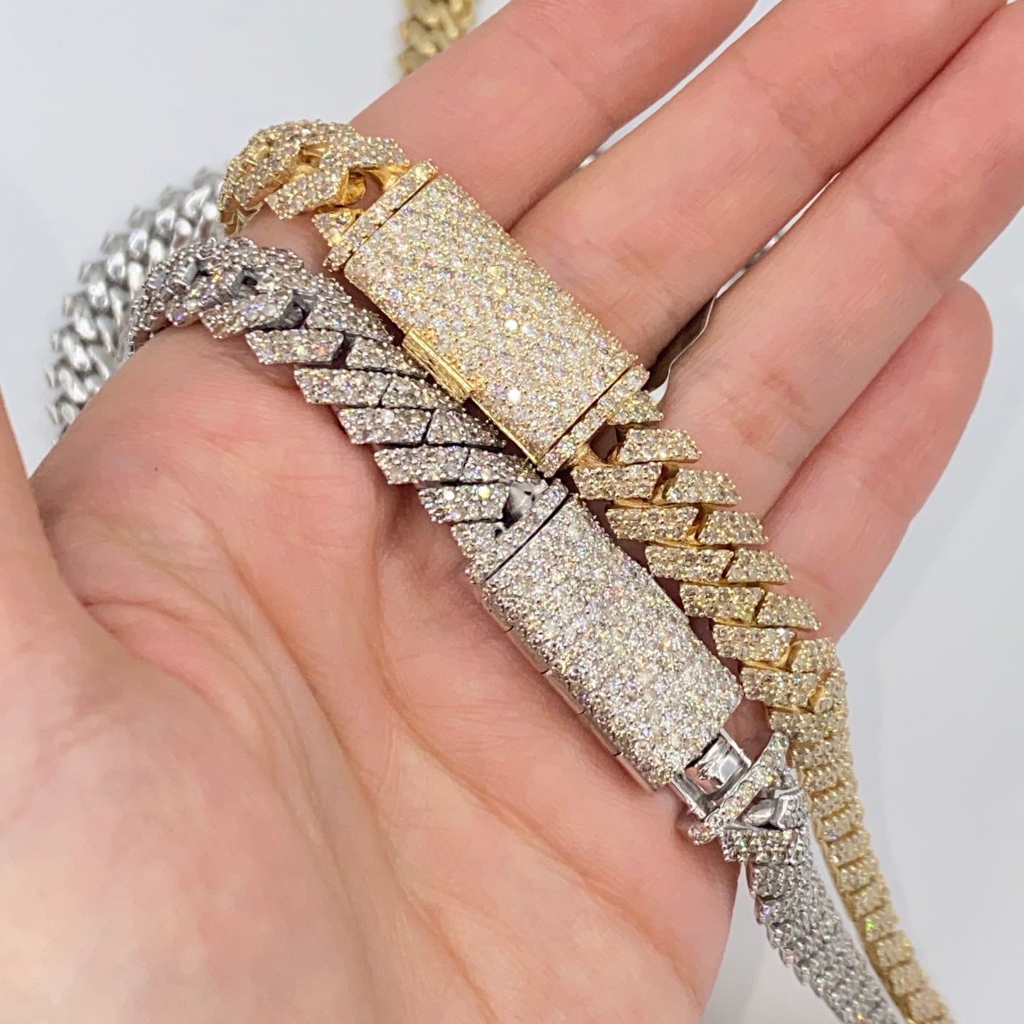 10K 10.5MM Cuban Link Diamond Chain 22"