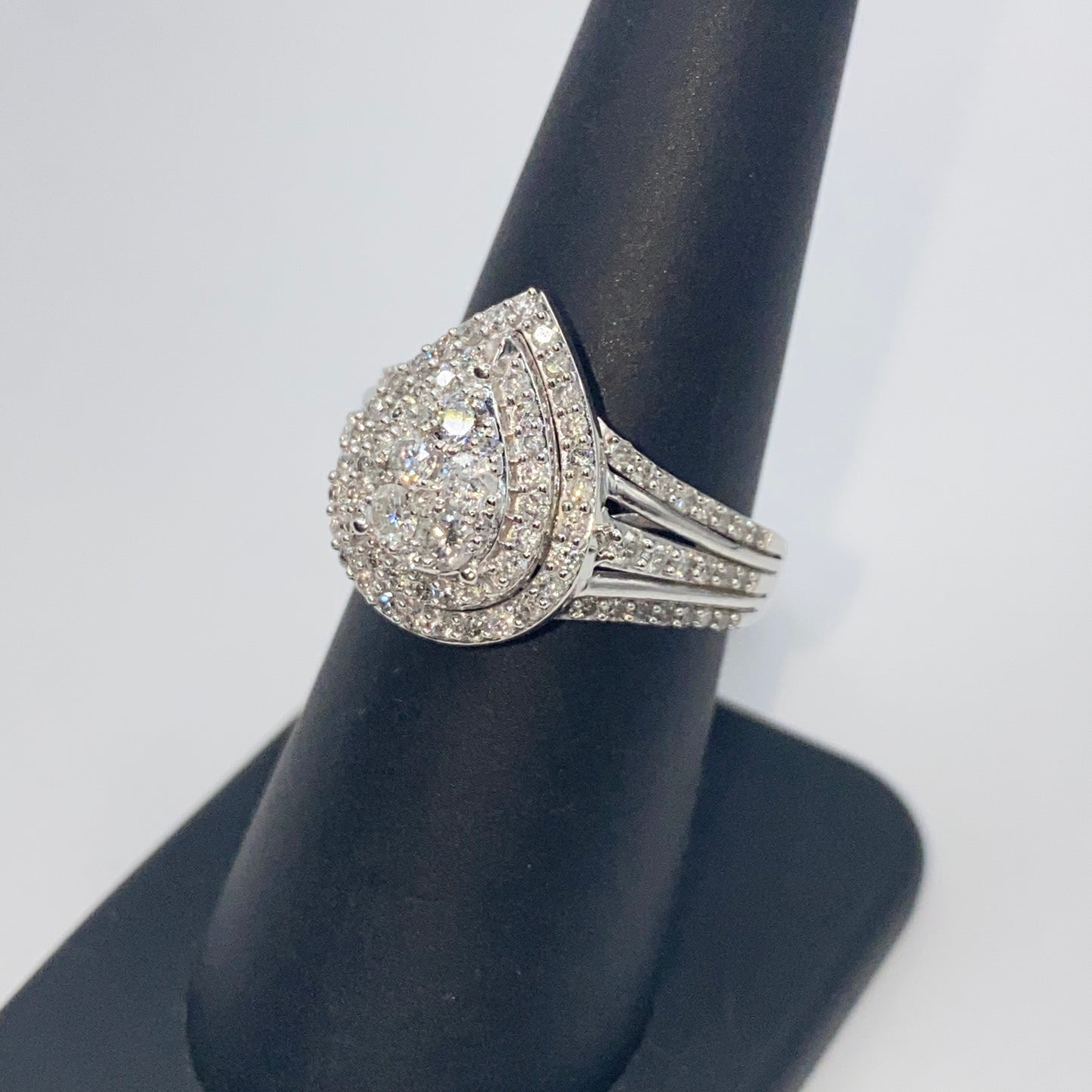 10K Pear Large Stones Center Halo Diamond Engagement Ring