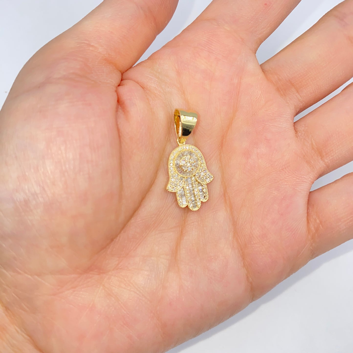 14K Hamsa Diamond Baguette Pendant