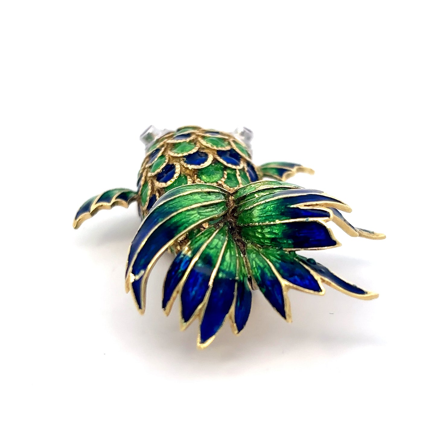 18k Elegant Koi Fish Enamel Pin Brooch