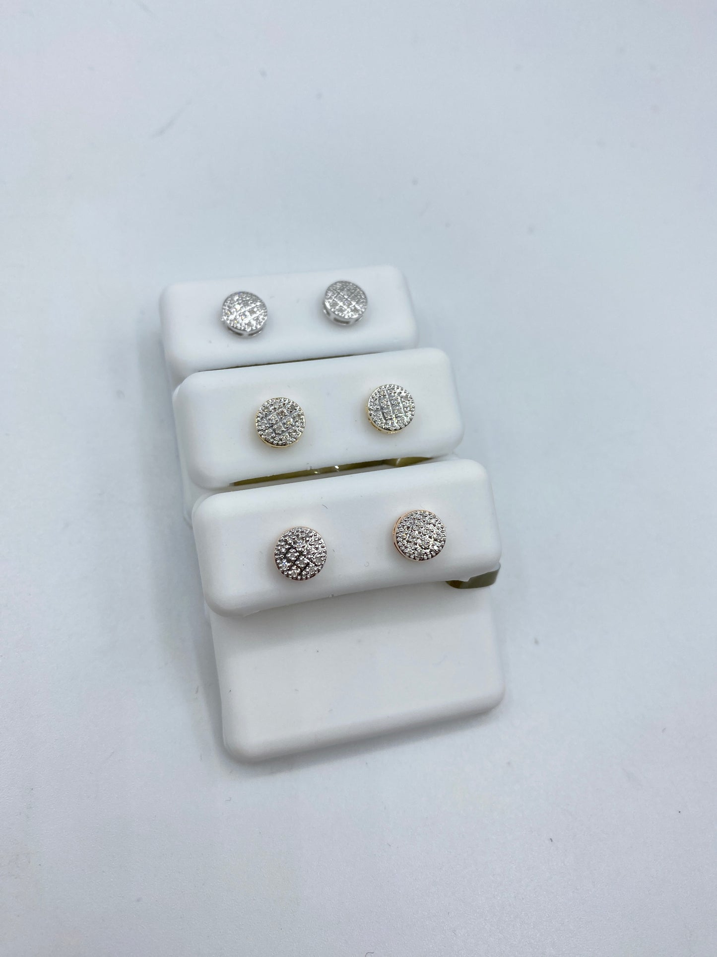 10k Pancake Diamond Studded Earring