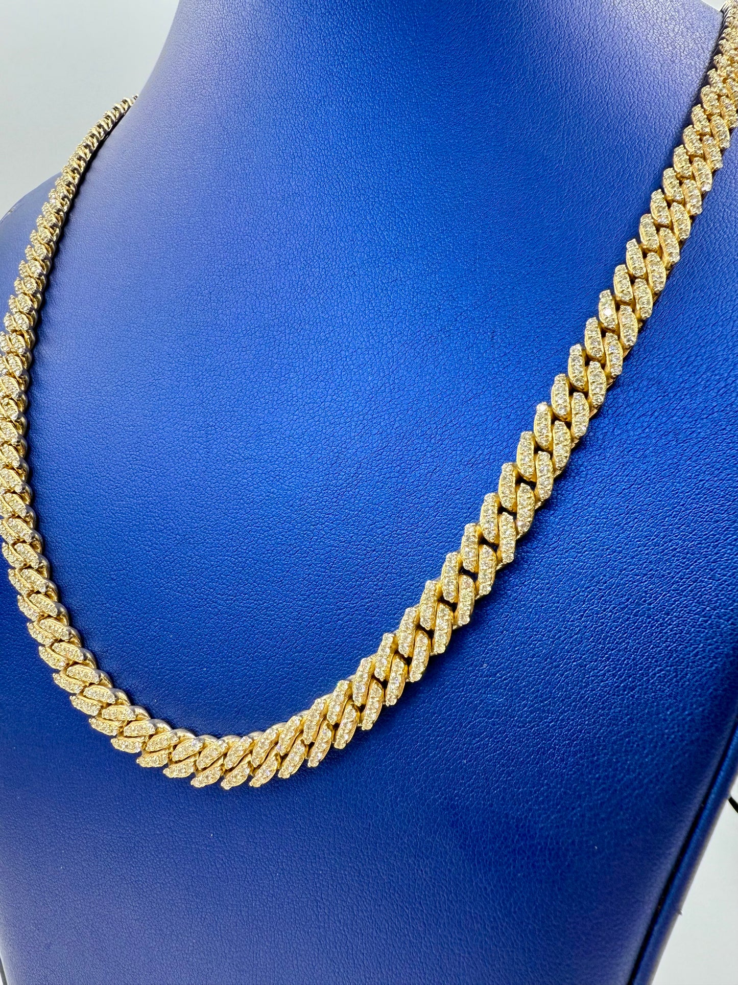 14K 7.8M DIAMOND CUBAN LINK CHAIN