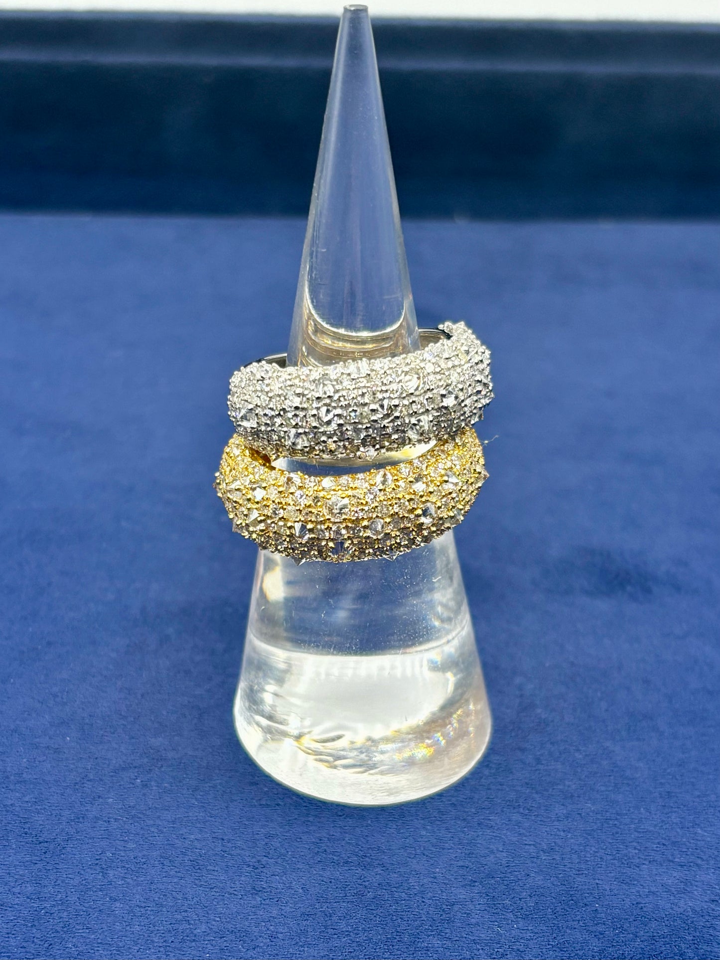 14k Mosaic Upside-Down Diamond Ring