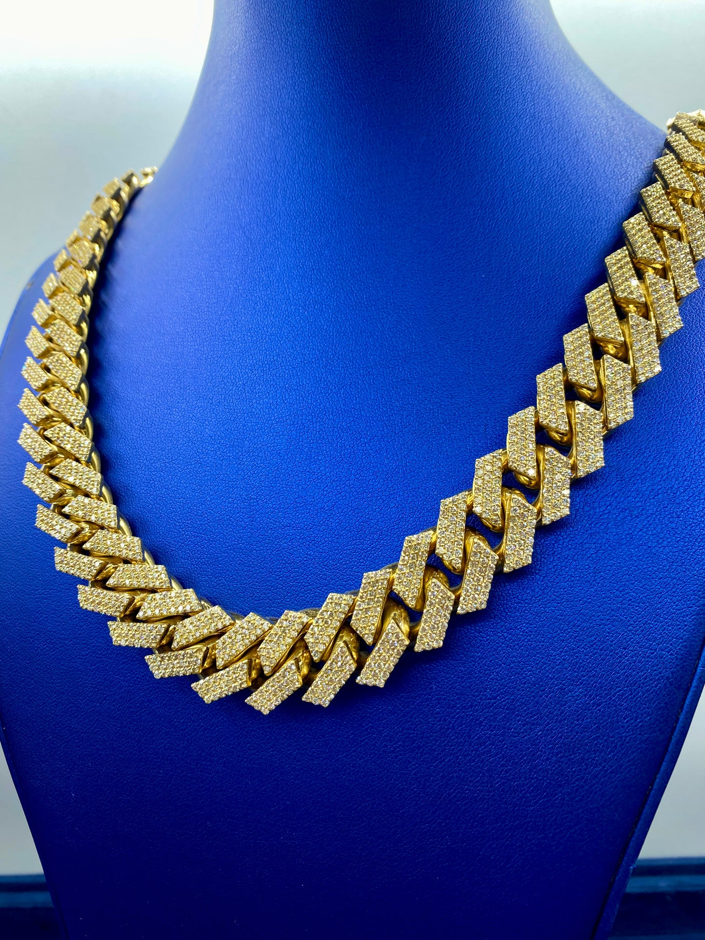 14k Jumbo Diamond Cuban Chain 18.5mm