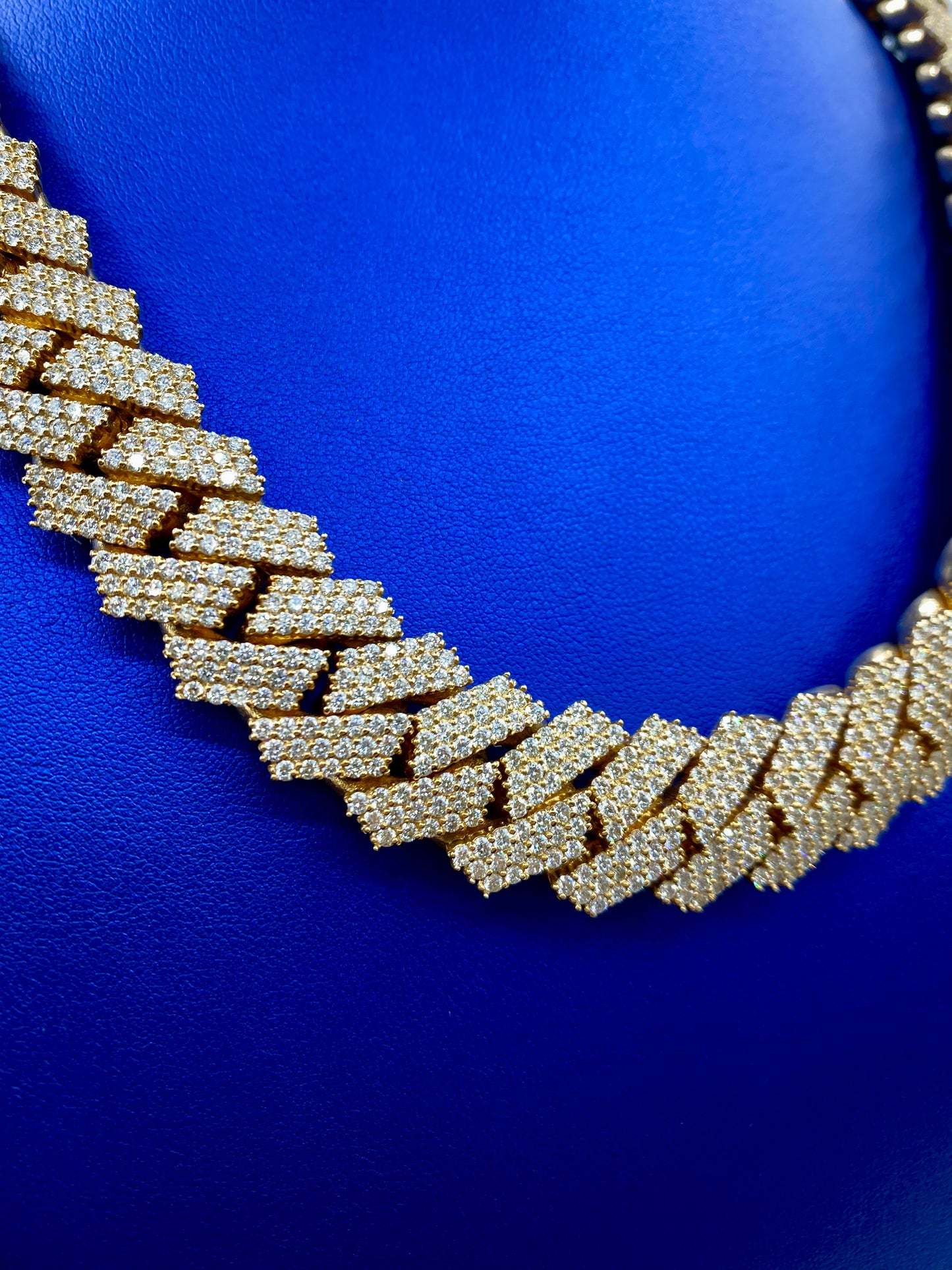 14k Jumbo Diamond Cuban Chain 19mm