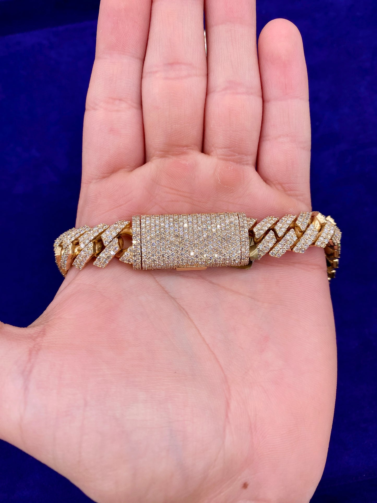 10k 13.5mm Diamond Cuban Chain 22”