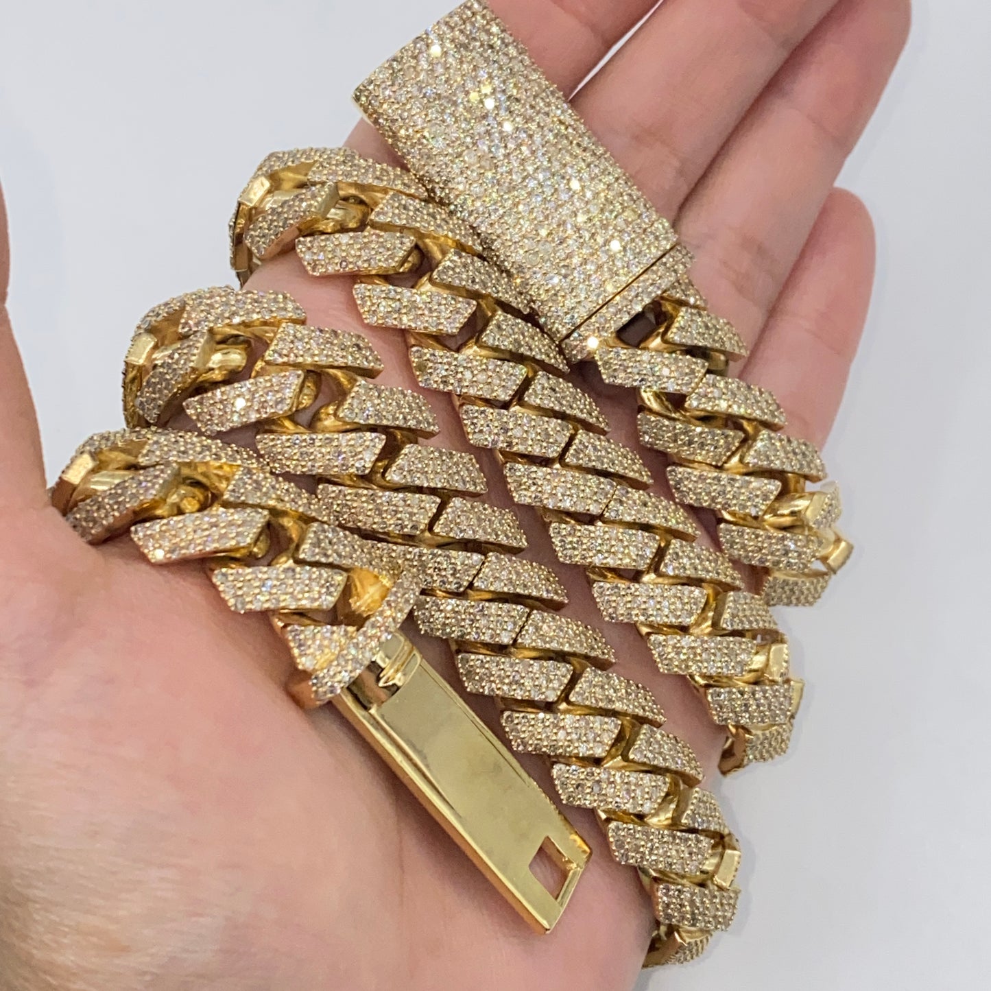 10K 16MM Cuban Link Diamond Chain 22"