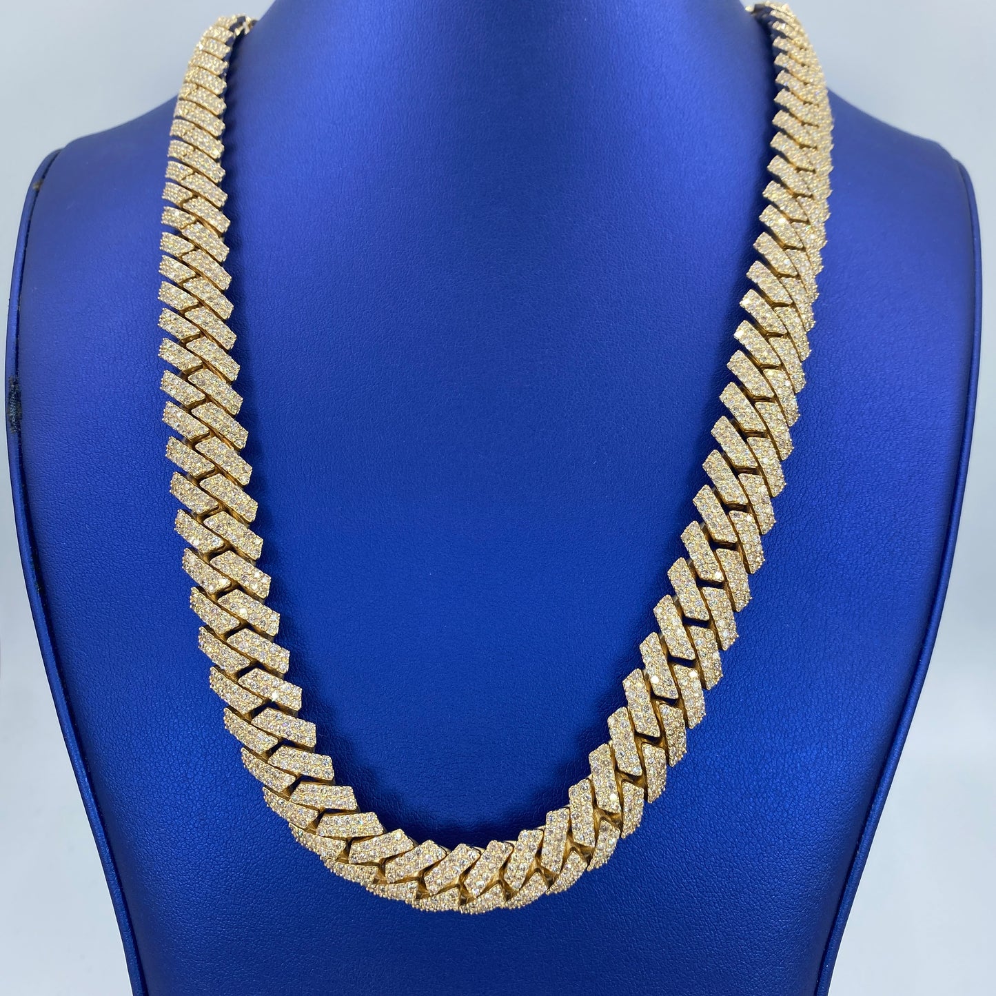 10K 13.5MM Cuban Link Diamond Chain 22"