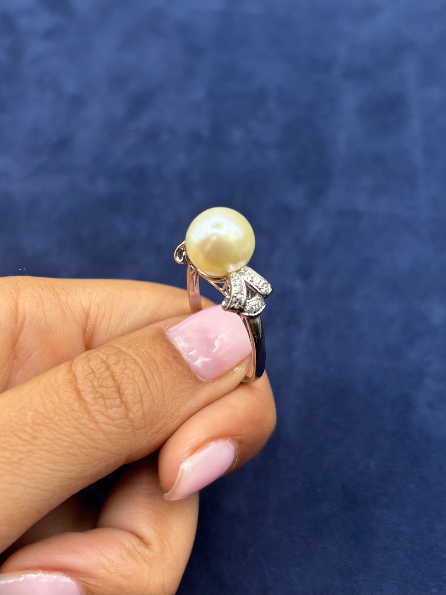 14k Pearl Center Ring