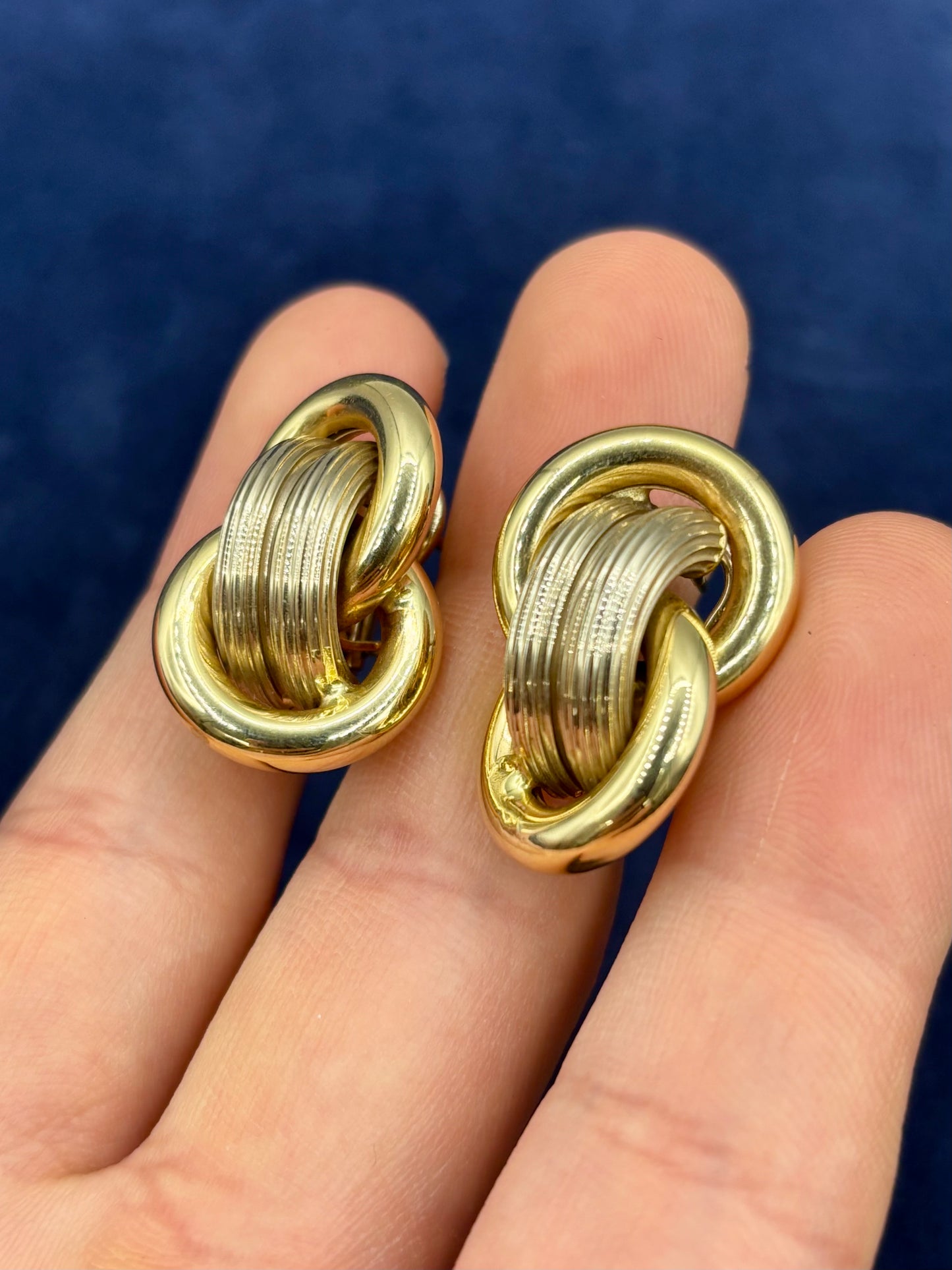 Vintage14k Gold Estate Knot Earrings