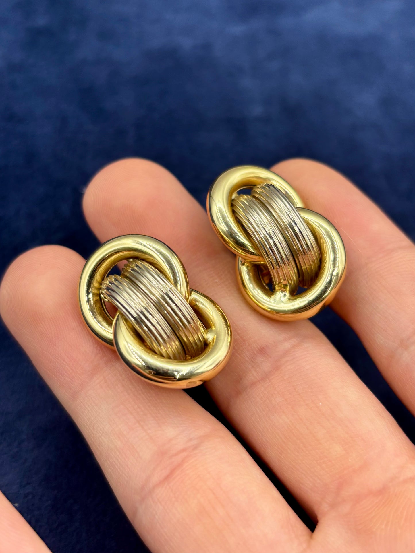 Vintage14k Gold Estate Knot Earrings