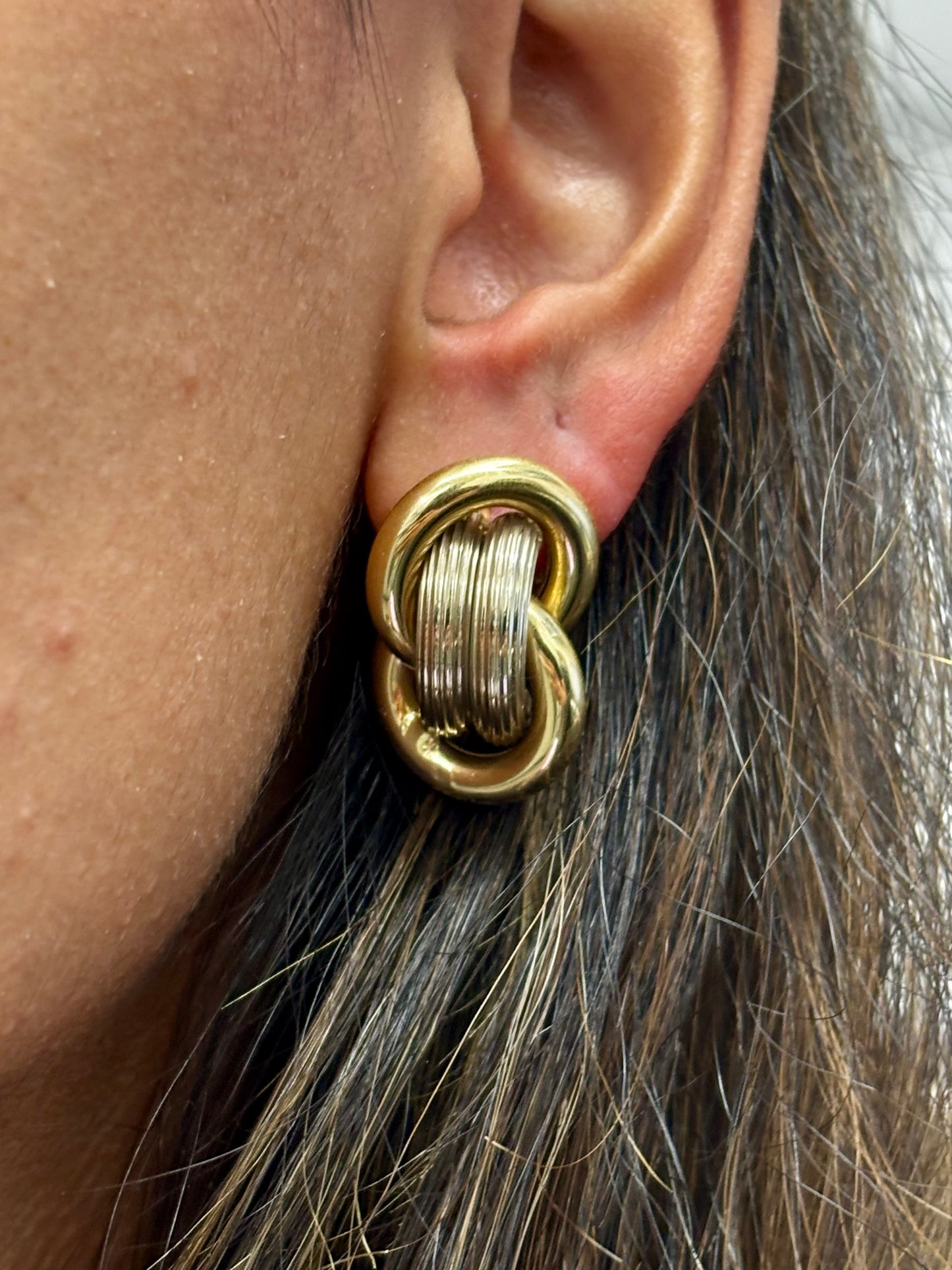 Vintage14k Gold Estate Knot Earrings