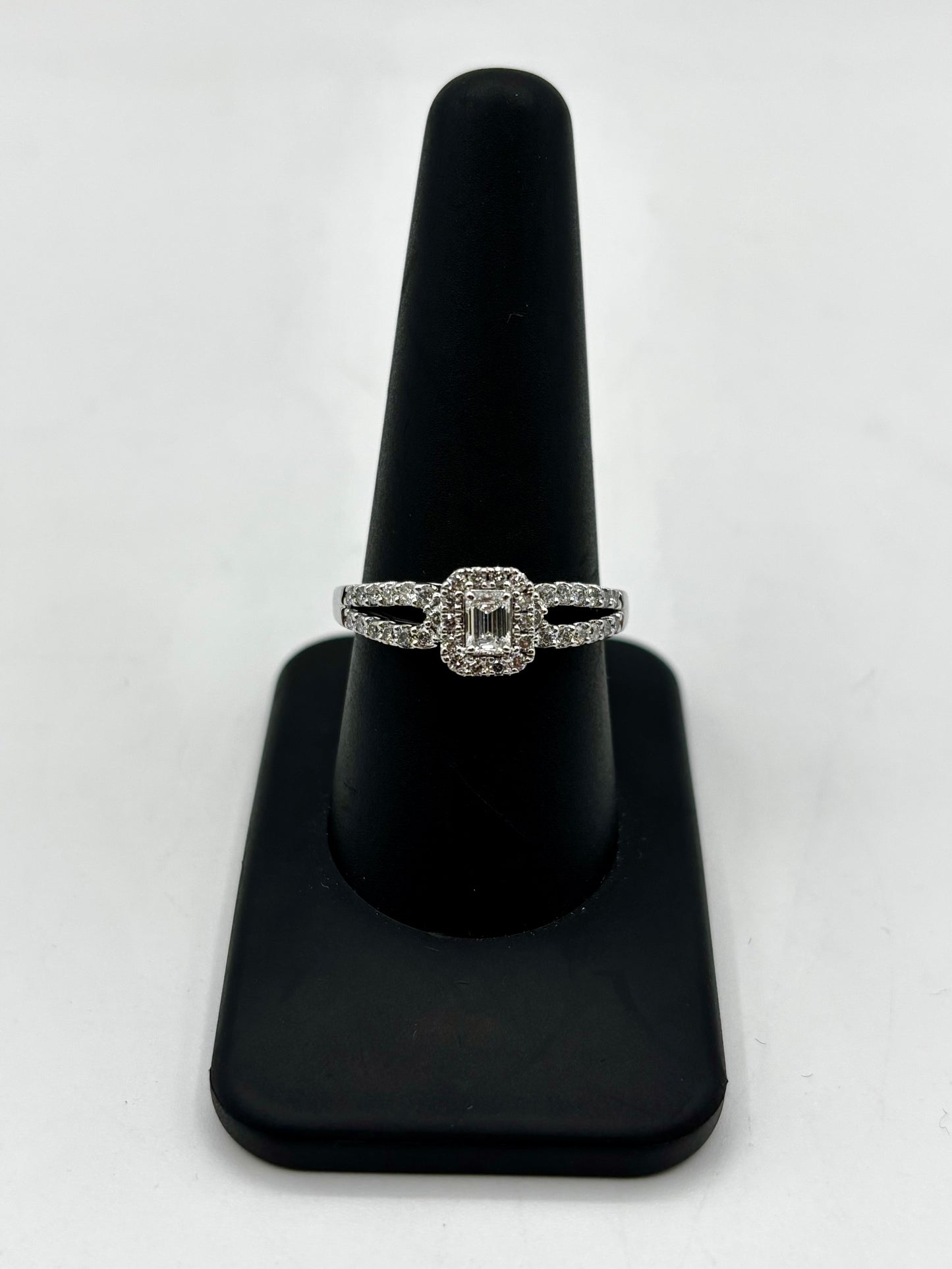 14k Lovely Emerald Cut Lab Diamond Center Engagement Ring