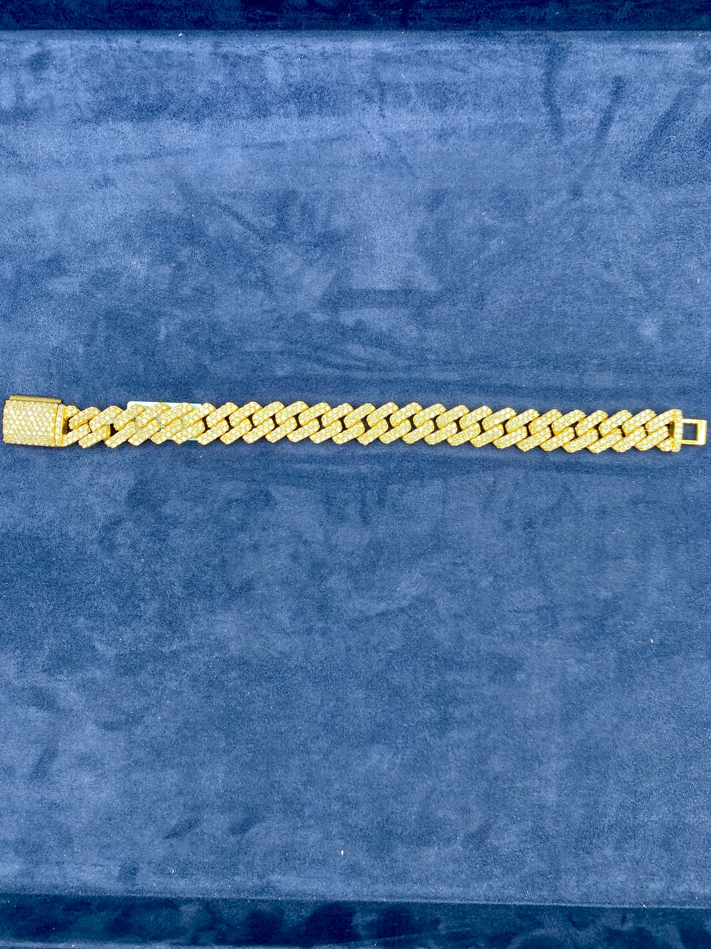 14 K gold & diamonds Cuban Link bracelet 12mm