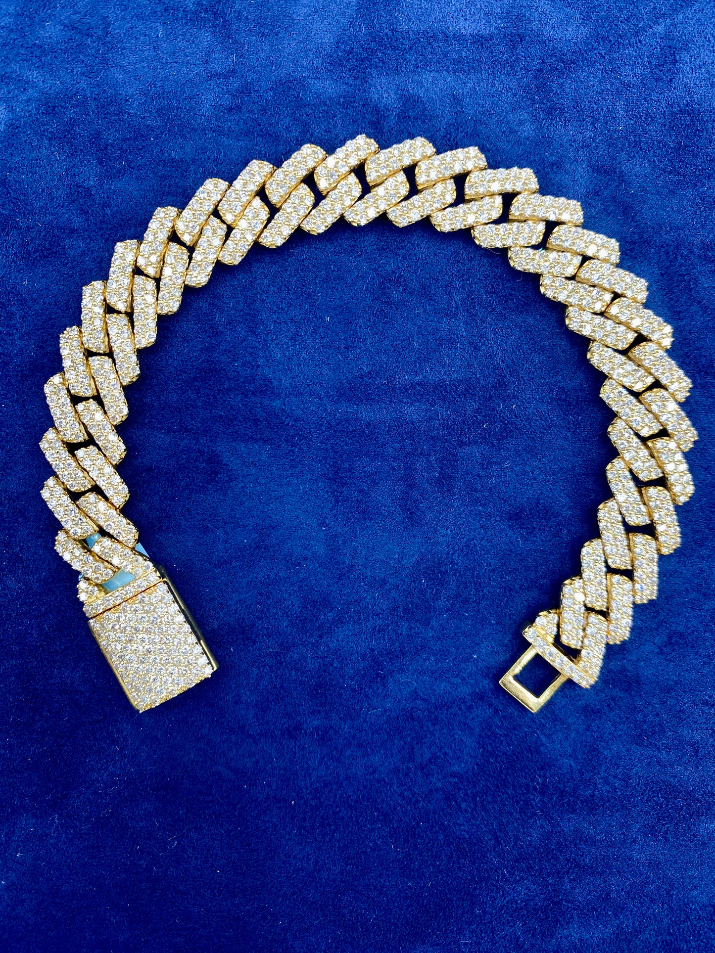 14 K gold & diamonds Cuban Link bracelet 12mm