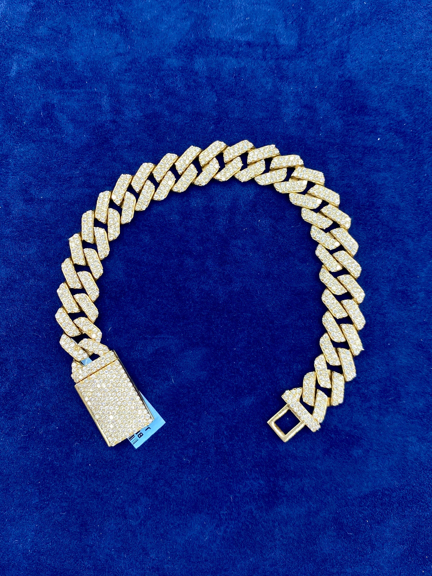 14 K gold & diamonds Cuban link bracelet 12mm