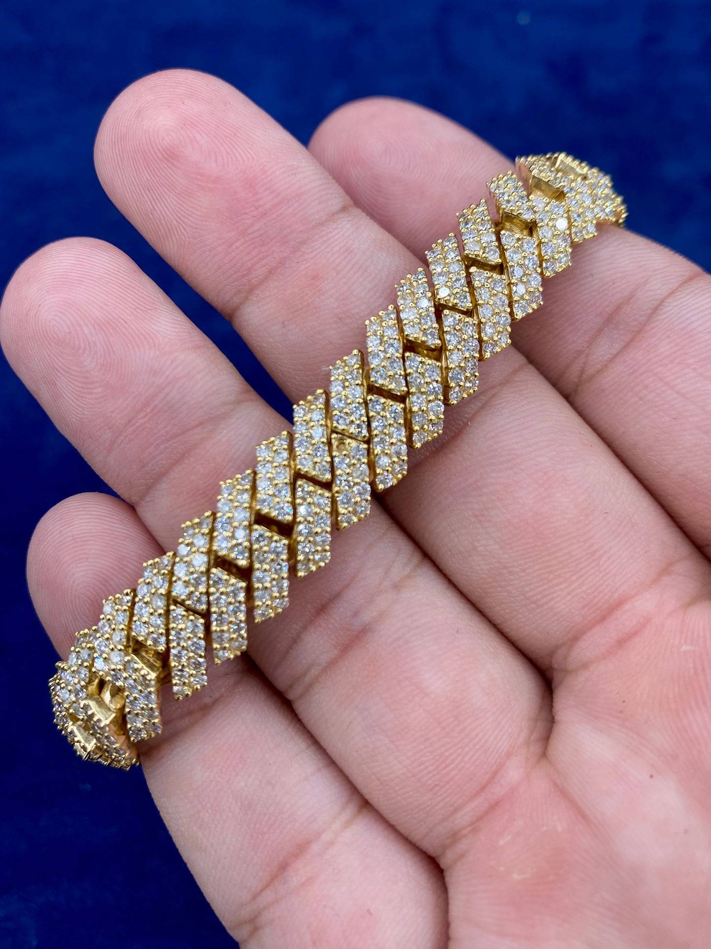 14K gold & diamonds cuban link bracelet 15.5mm