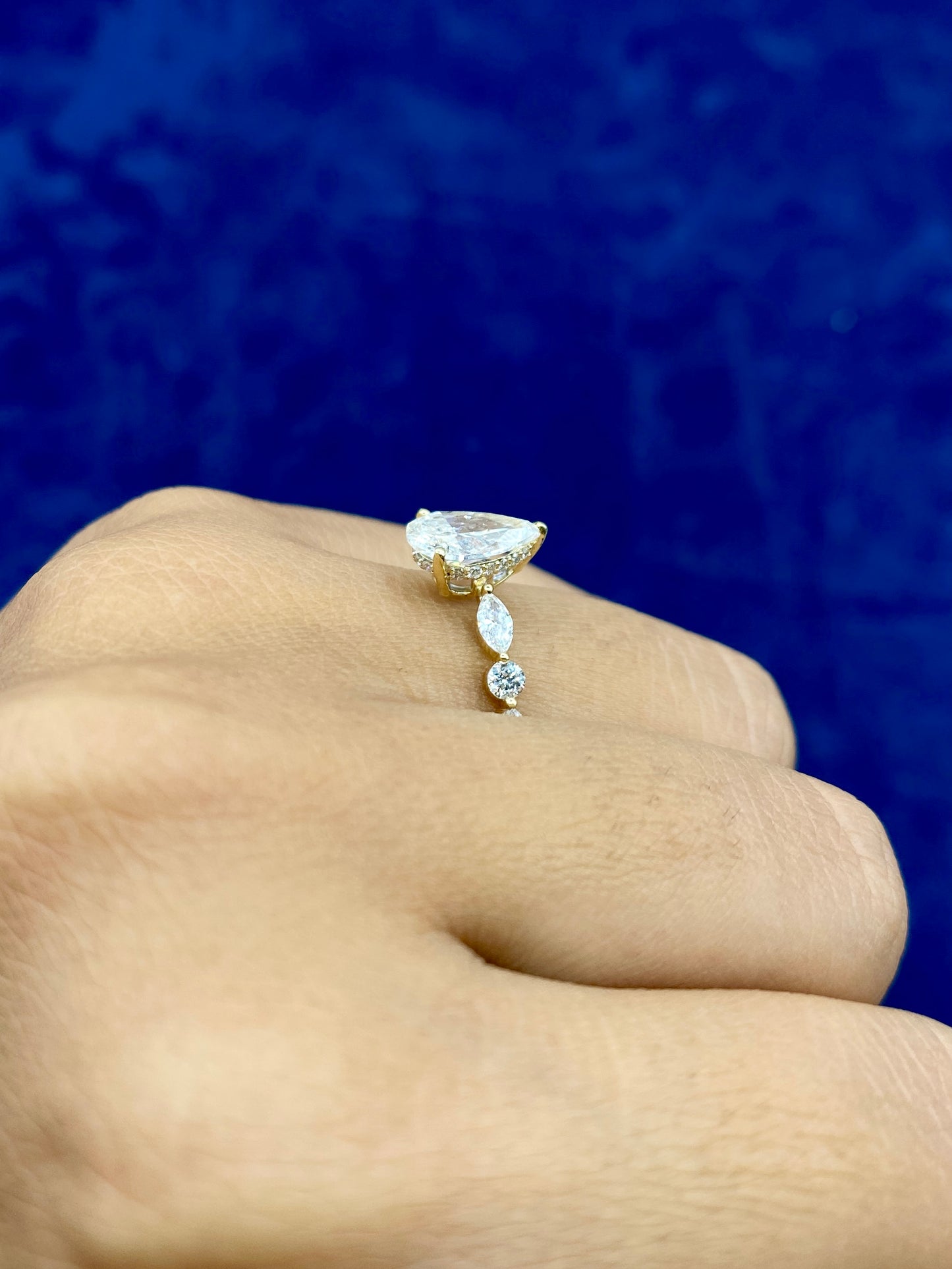14K Pear Center and Band Lab Diamond Engagement RIng
