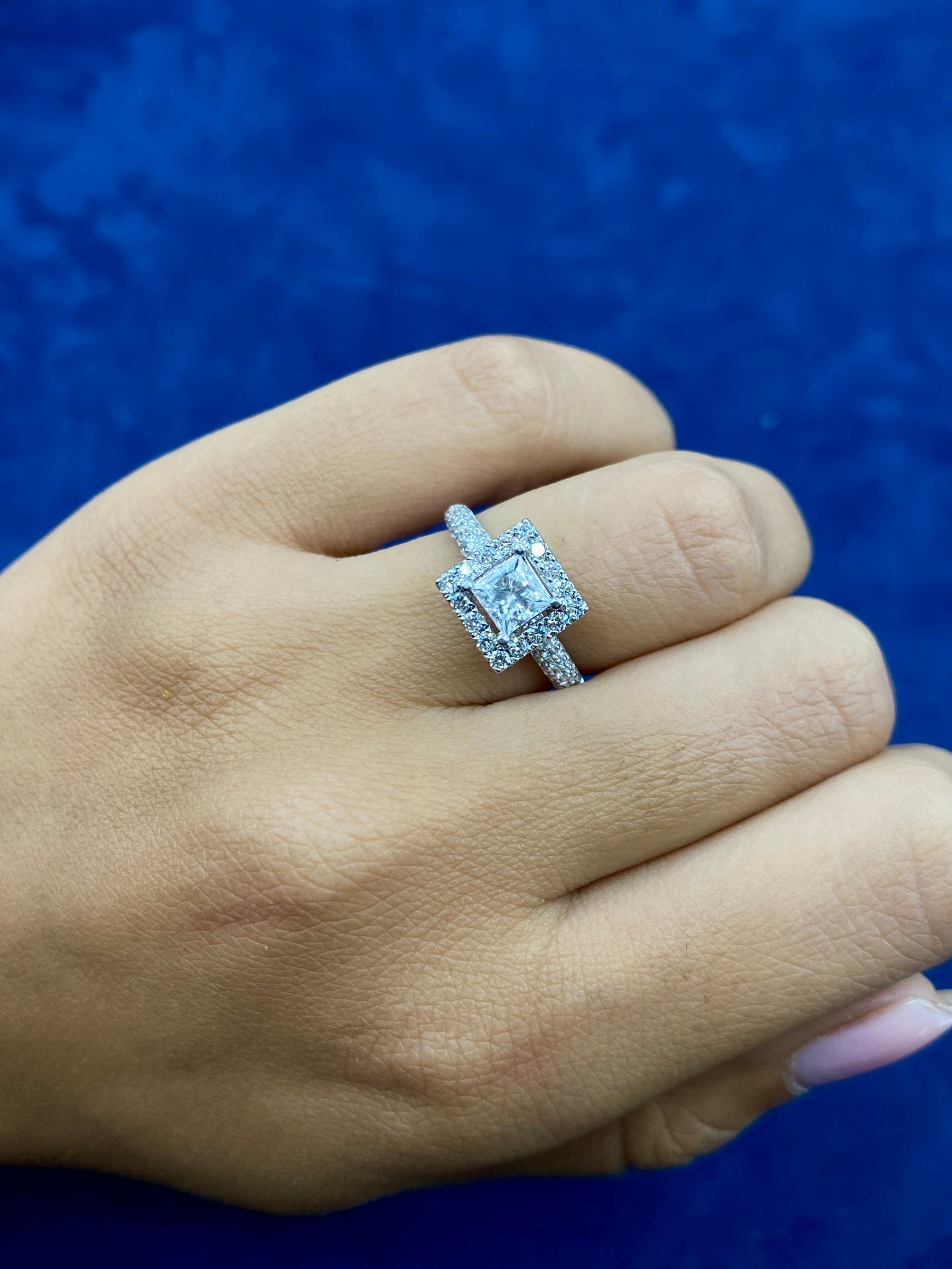 14k Square Shaped Lab Diamonds