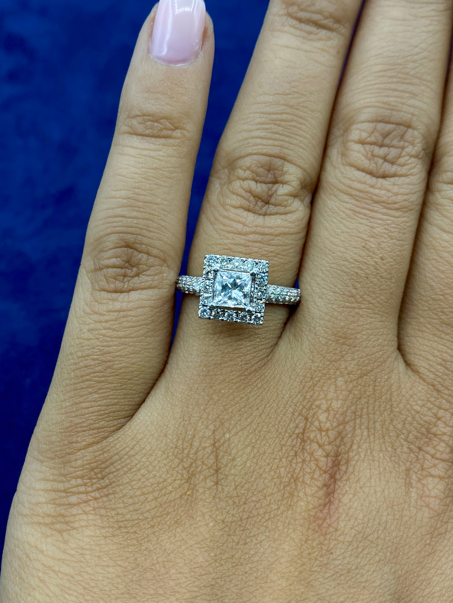 14k Square Shaped Lab Diamonds