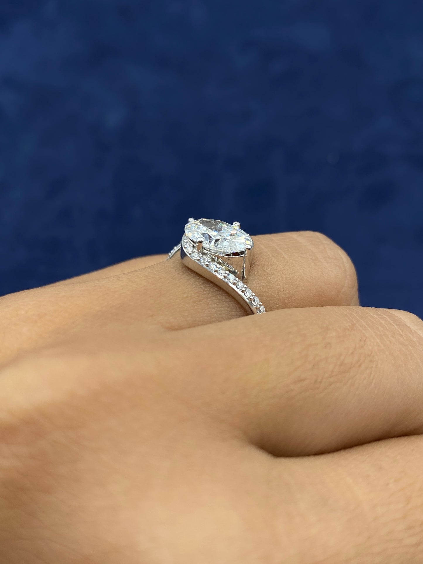 14k Circle Cut Spiral Lab Diamond Engagement Ring