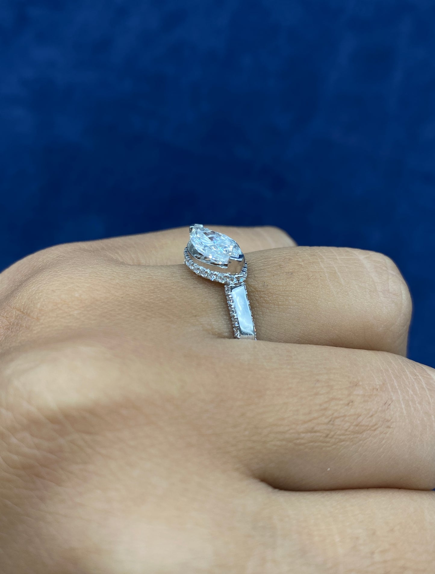 14k stylish Marquis Cut Lab Diamond Center