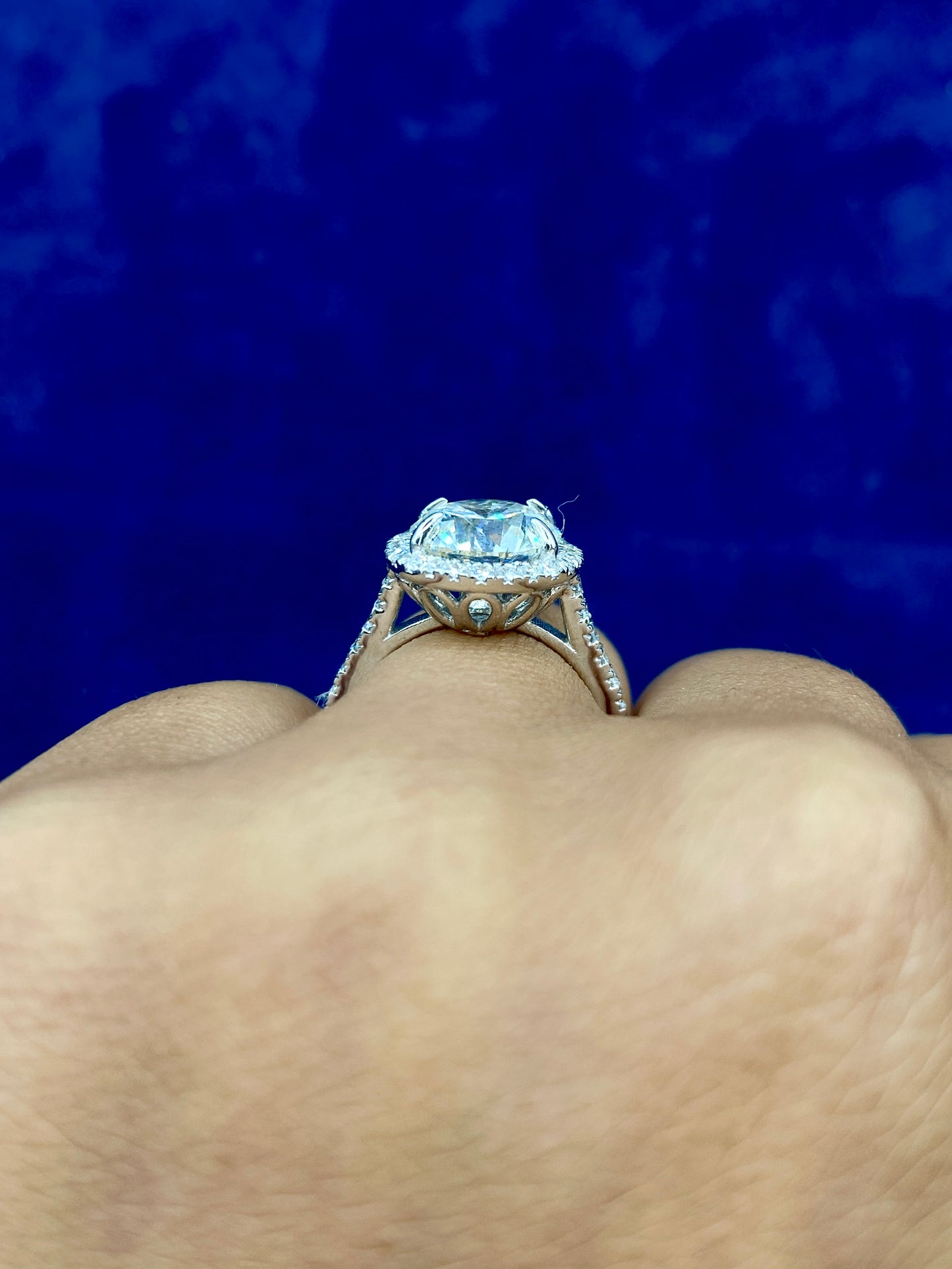 14K Round Halo Lab Diamond