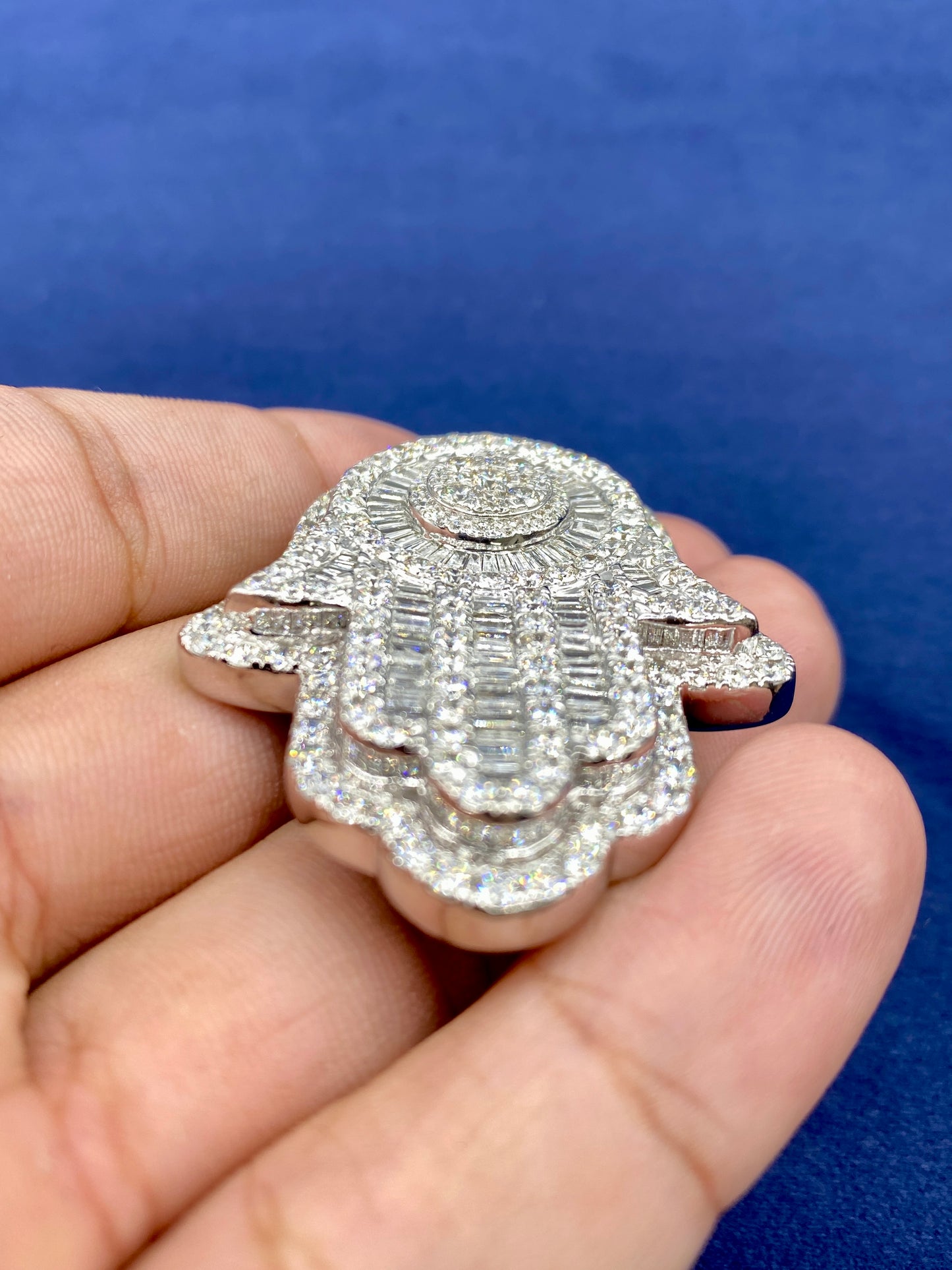 14k Gold and Diamonds Hamsa pendant