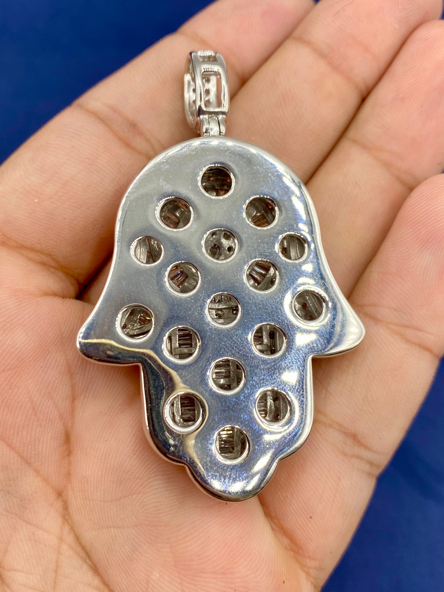 14k Gold and Diamonds Hamsa pendant