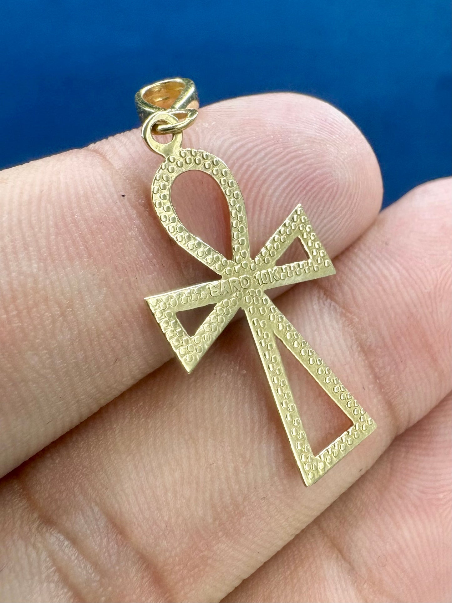 10k gold ankh pendant