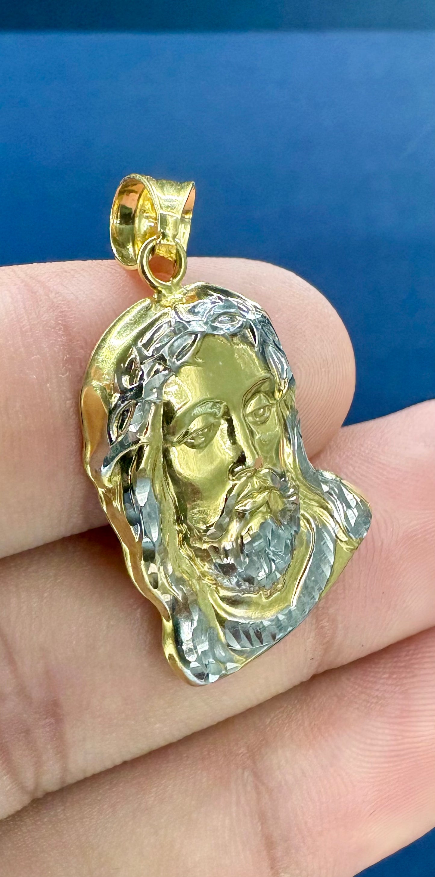 14K Gold Jesus Pendant