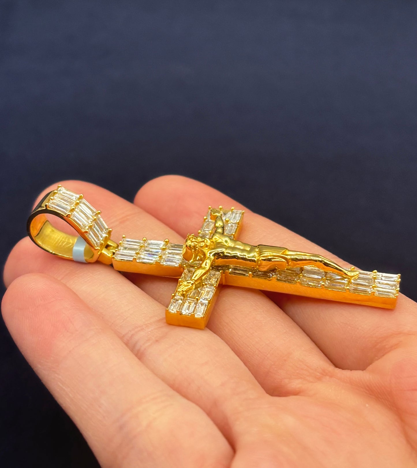 14K Jesus Crucifix Cross Pendant