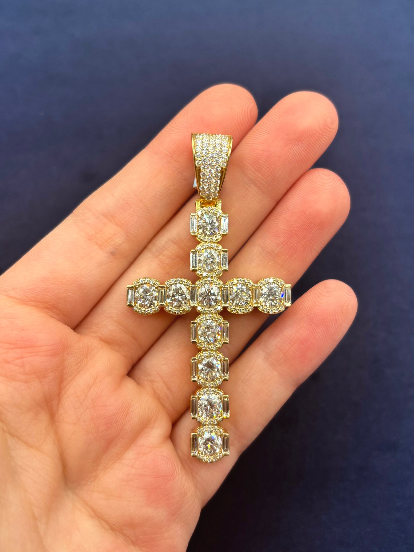 14K “Los Diamantes” Cross Pendant