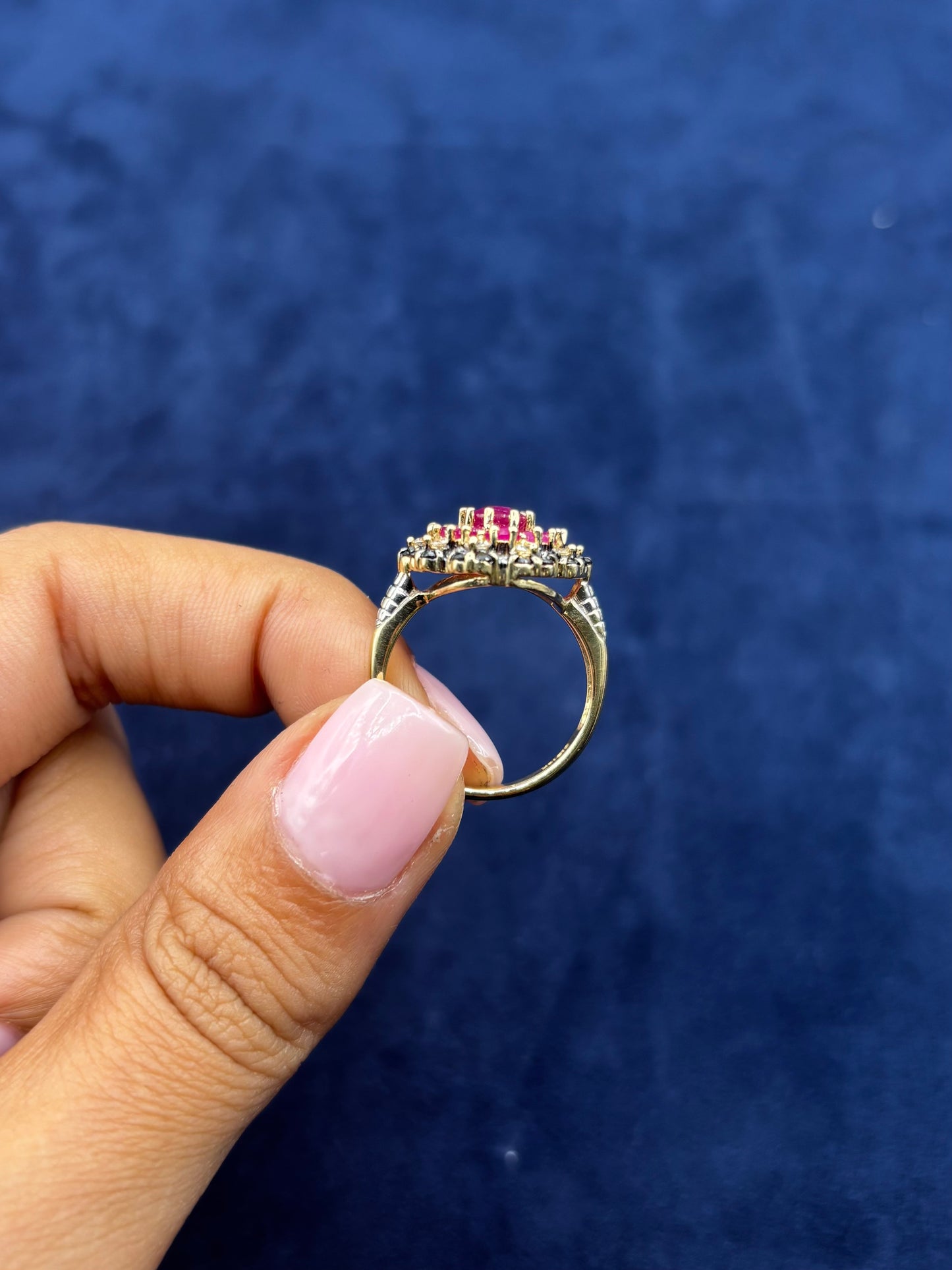 10k Colorful Center Stone Flower Ring